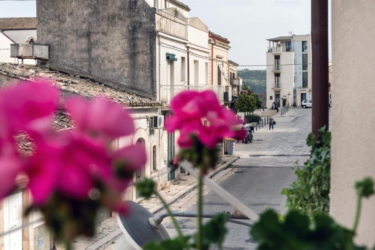 Aura - Guest House Iblea Ragusa Exterior photo